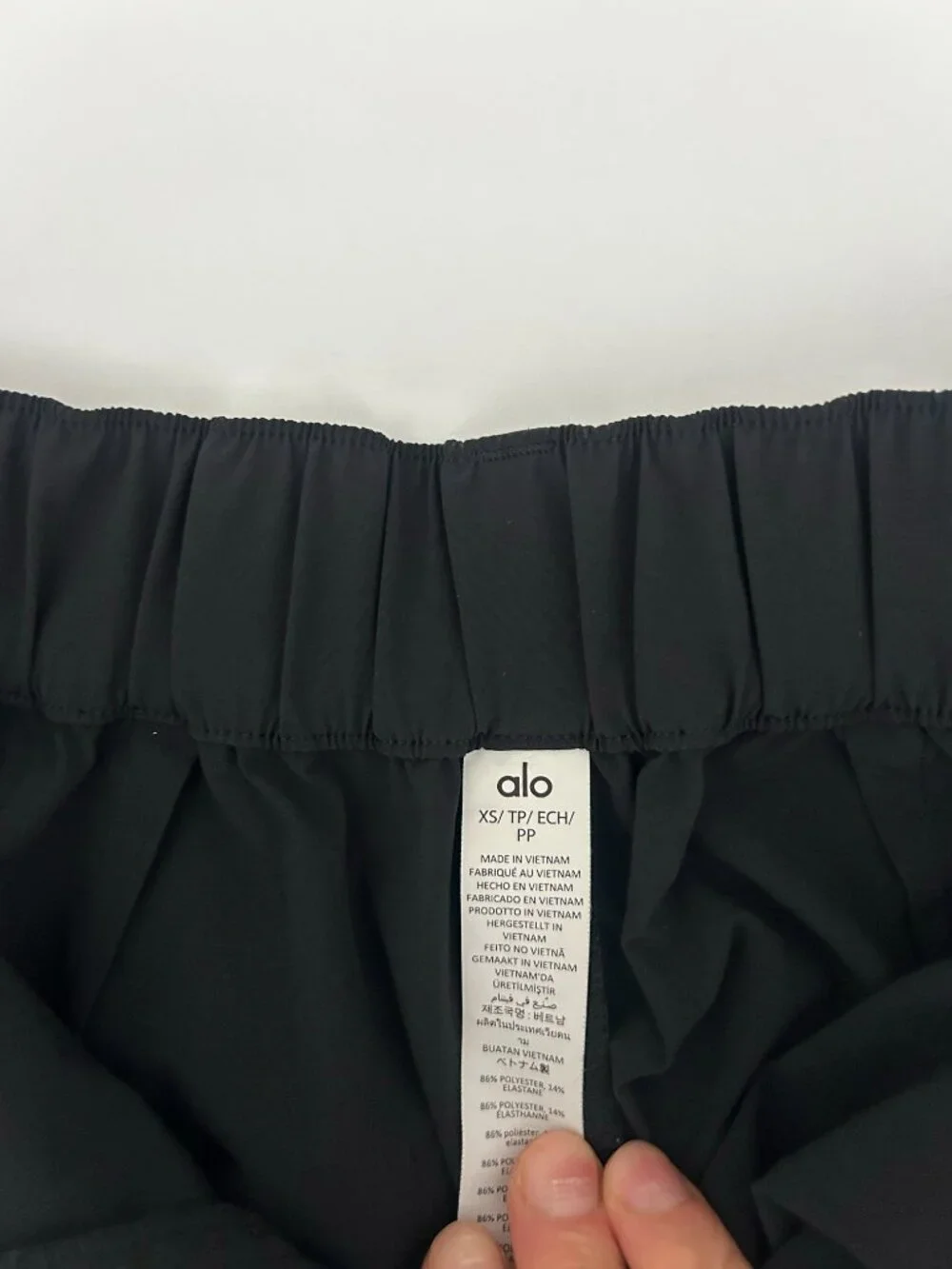 Alo Workwear Cargo Pant Size: XS | Color Black